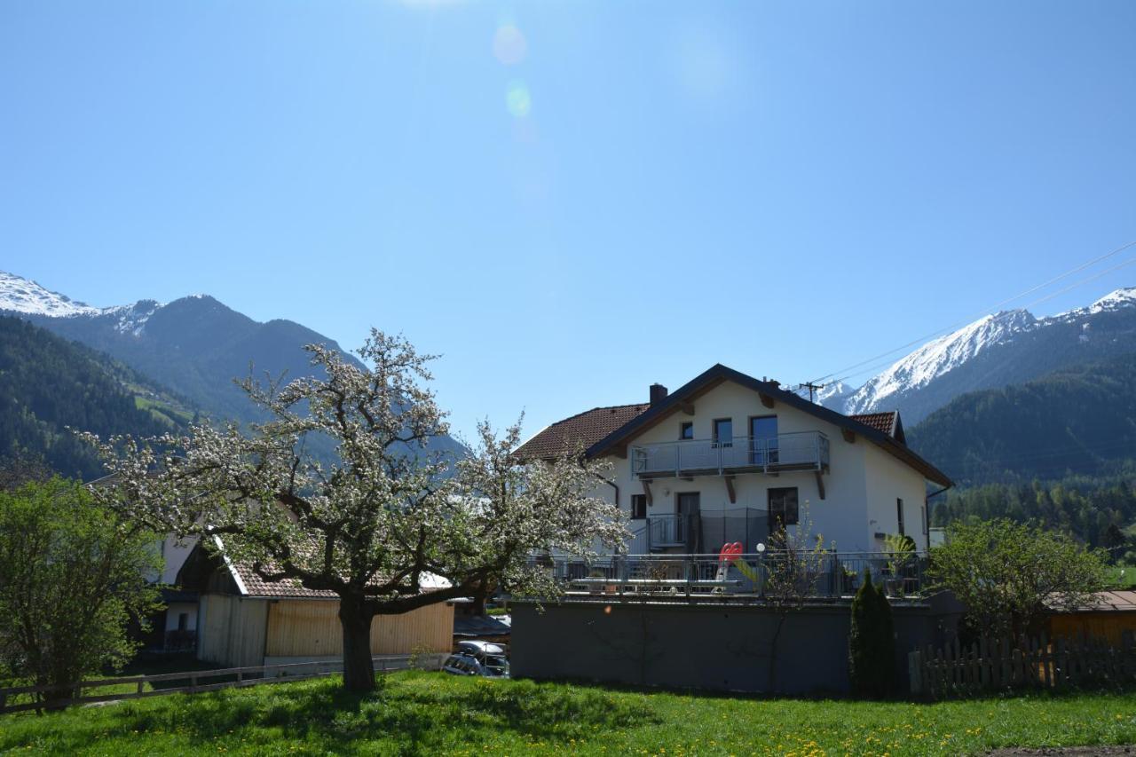 Apart Pitztalurlaub Wenns Exterior photo